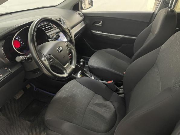Kia Rio III Рестайлинг с пробегом 2016 года, цена 1 187 000 рублей, 148553 км, седан, Автокод Объявления