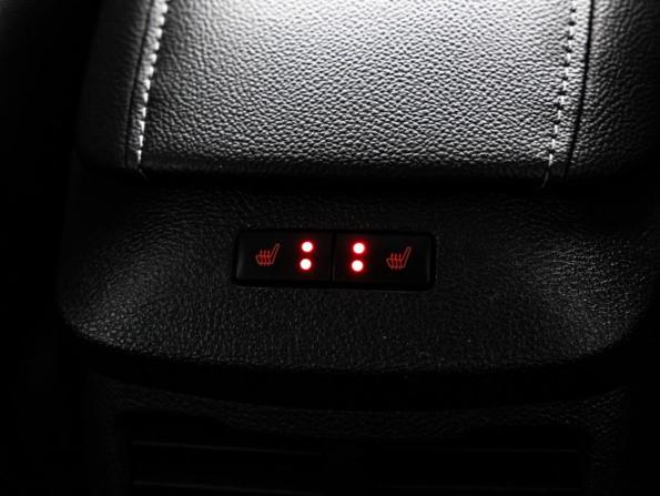 Ford Mondeo V с пробегом 2017 года, цена 1 599 000 рублей, 160588 км, седан, Автокод Объявления