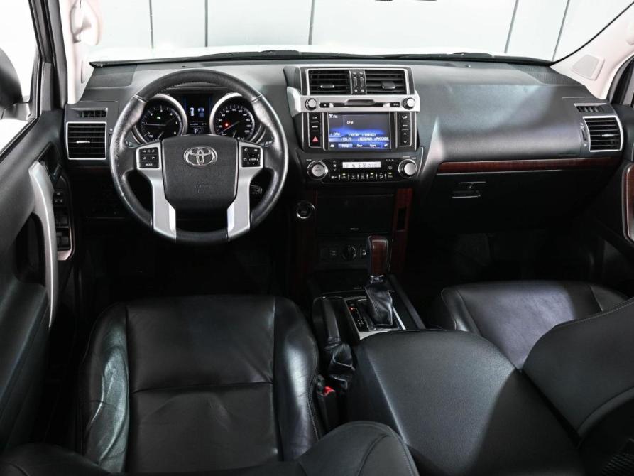 Toyota Land Cruiser Prado 150 Series Рестайлинг 1 Ростов-на-Дону  - изображение 6
