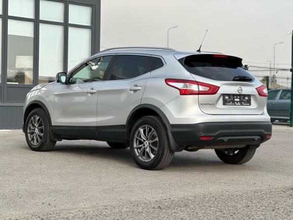 Nissan Qashqai II с пробегом 2016 года, цена 1 570 000 рублей, 69624 км, внедорожник, Автокод Объявления