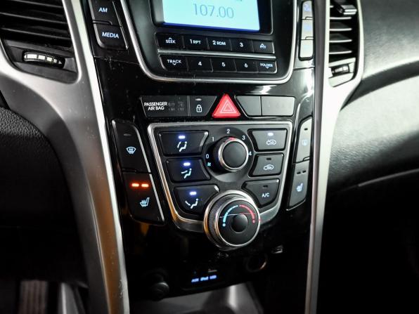 Hyundai i30 II с пробегом 2013 года, цена 770 000 рублей, 194516 км, хэтчбек, Автокод Объявления