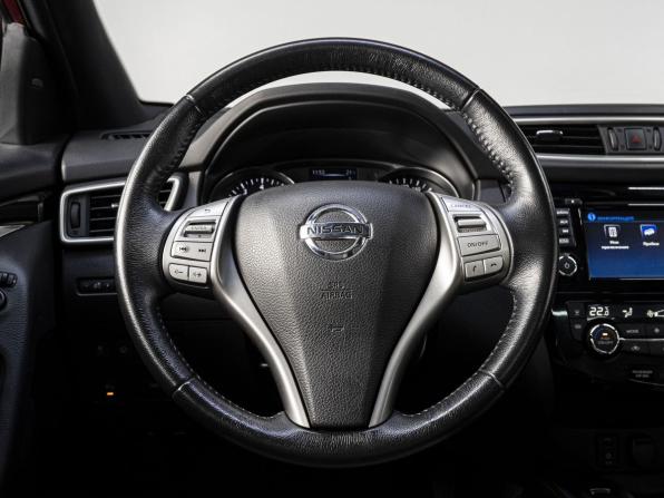 Nissan Qashqai II с пробегом 2019 года, цена 1 990 000 рублей, 53702 км, внедорожник, Автокод Объявления