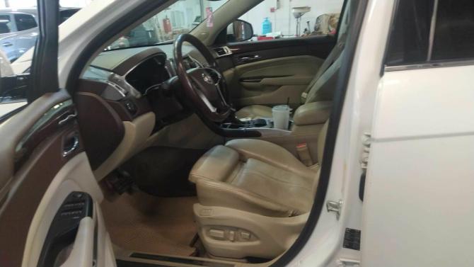 Cadillac SRX II Рестайлинг с пробегом 2013 года, цена 1 250 000 рублей, 192712 км, внедорожник, Автокод Объявления