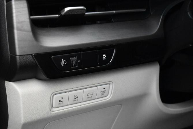 Kia Carnival IV с пробегом 2022 года, цена 3 950 000 рублей, 108627 км, минивэн, Автокод Объявления