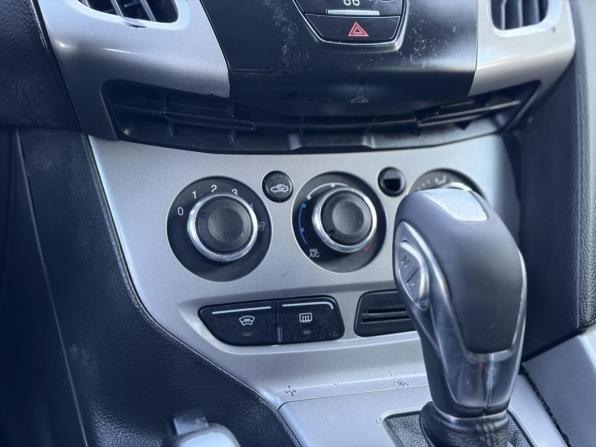 Ford Focus III с пробегом 2013 года, цена 599 900 рублей, 198000 км, хэтчбек, Автокод Объявления