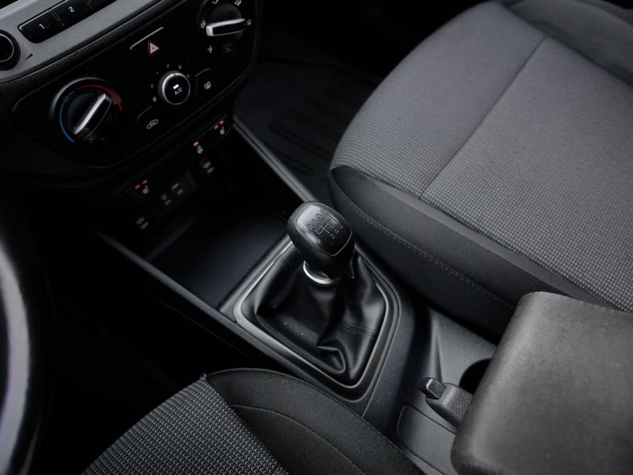 Hyundai Solaris II Казань  - изображение 9