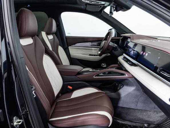 Geely Monjaro I с пробегом 2023 года, цена 3 399 000 рублей, 41500 км, внедорожник, Автокод Объявления