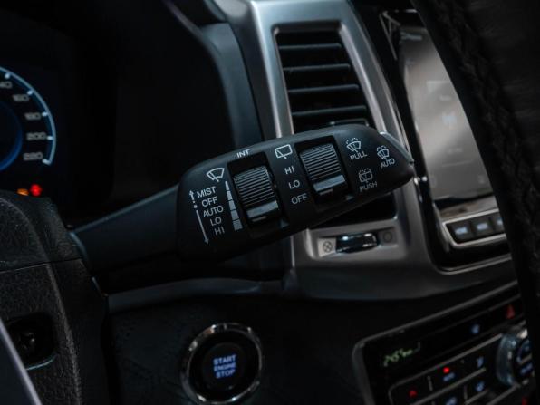 SsangYong Rexton IV Рестайлинг с пробегом 2021 года, цена 3 990 000 рублей, 71548 км, внедорожник, Автокод Объявления
