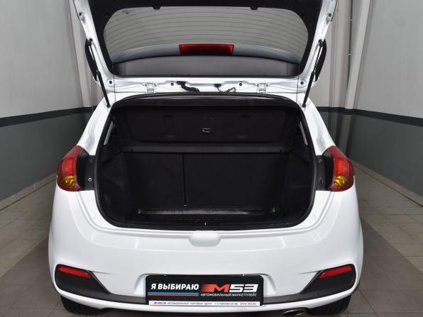 Kia Ceed II Рестайлинг с пробегом 2015 года, цена 919 995 рублей, 131048 км, хэтчбек, Автокод Объявления