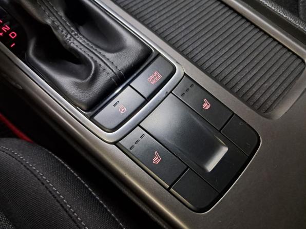 Kia Optima IV Рестайлинг с пробегом 2018 года, цена 1 890 000 рублей, 134368 км, седан, Автокод Объявления