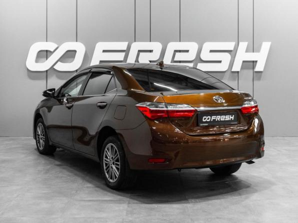 Toyota Corolla XI (E160 E170 E180) Рестайлинг 1 с пробегом 2018 года, цена 1 799 000 рублей, 116097 км, седан, Автокод Объявления