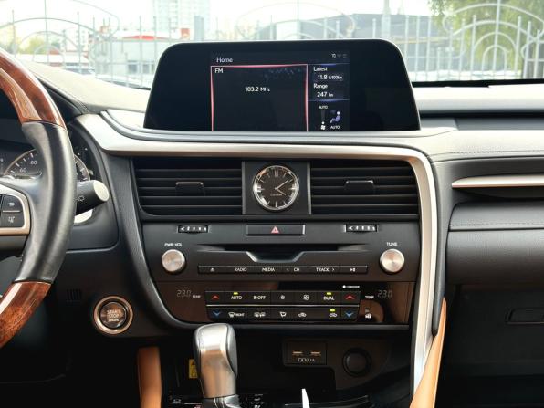 Lexus RX IV Рестайлинг с пробегом 2022 года, цена 5 350 000 рублей, 36366 км, внедорожник, Автокод Объявления