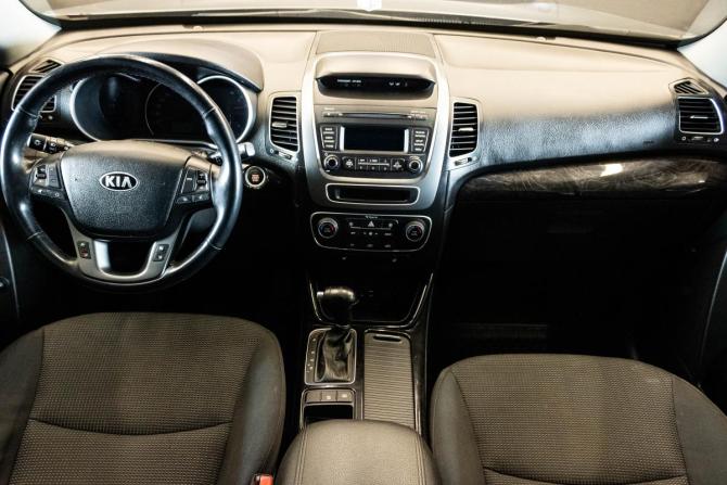 Kia Sorento II Рестайлинг с пробегом 2019 года, цена 2 132 000 рублей, 54212 км, внедорожник, Автокод Объявления