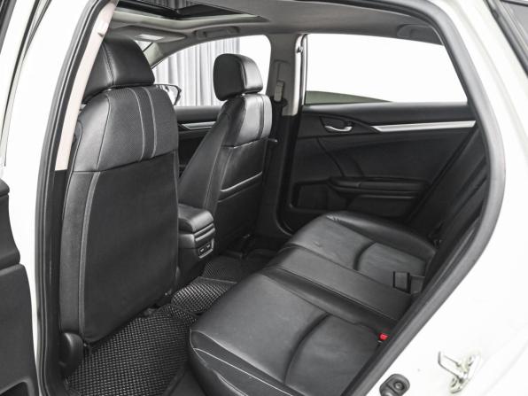 Honda Civic X с пробегом 2018 года, цена 1 879 000 рублей, 105483 км, седан, Автокод Объявления