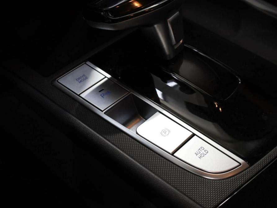 Hyundai Elantra VII (CN7) Рестайлинг Ростов-на-Дону  - изображение 17
