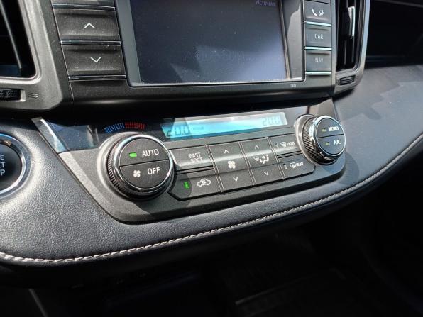 Toyota RAV4 IV (XA40) с пробегом 2013 года, цена 1 585 000 рублей, 208953 км, внедорожник, Автокод Объявления