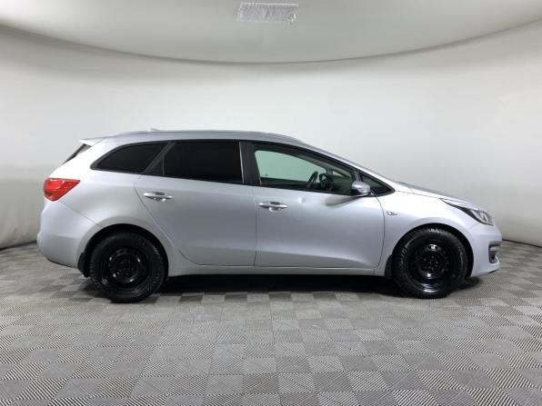 Kia Ceed II Рестайлинг с пробегом 2017 года, цена 1 325 000 рублей, 105000 км, хэтчбек, Автокод Объявления