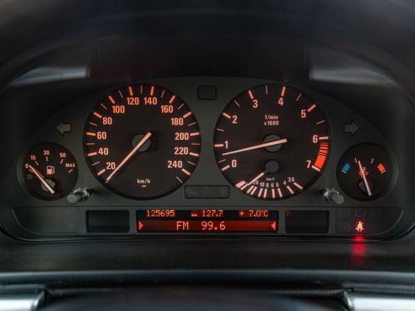 BMW 5 серии IV (E39) Рестайлинг с пробегом 2000 года, цена 1 868 000 рублей, 125695 км, седан, Автокод Объявления