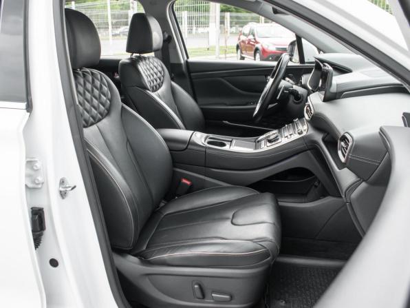 Hyundai Santa Fe IV Рестайлинг с пробегом 2021 года, цена 3 260 000 рублей, 90541 км, внедорожник, Автокод Объявления