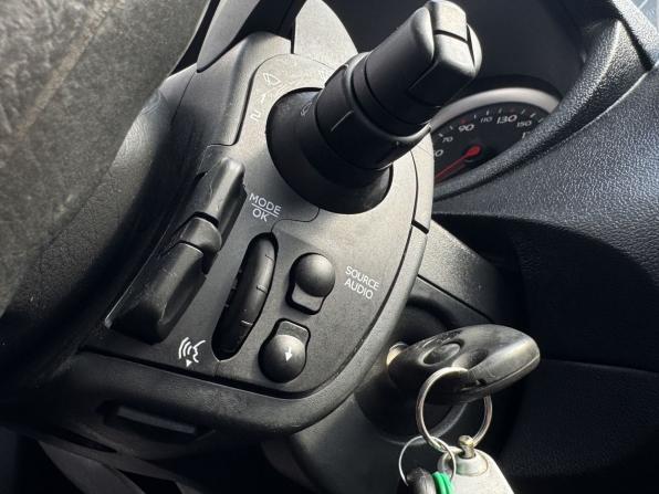 Renault Clio III с пробегом 2007 года, цена 300 000 рублей, 147053 км, хэтчбек, Автокод Объявления