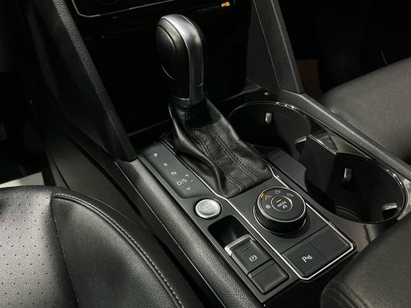 Volkswagen Teramont I с пробегом 2018 года, цена 3 190 000 рублей, 122441 км, внедорожник, Автокод Объявления