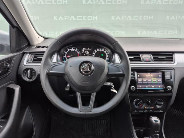 Skoda Rapid I Рестайлинг с пробегом 2018 года, цена 1 330 000 рублей, 107042 км, лифтбек, Автокод Объявления