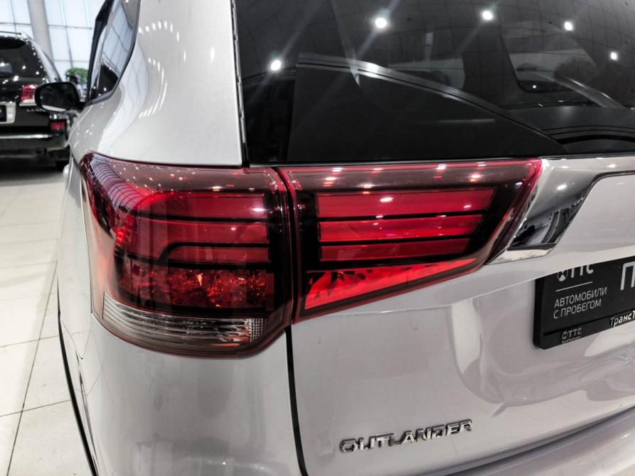 Mitsubishi Outlander III Рестайлинг 3 Казань  - изображение 12