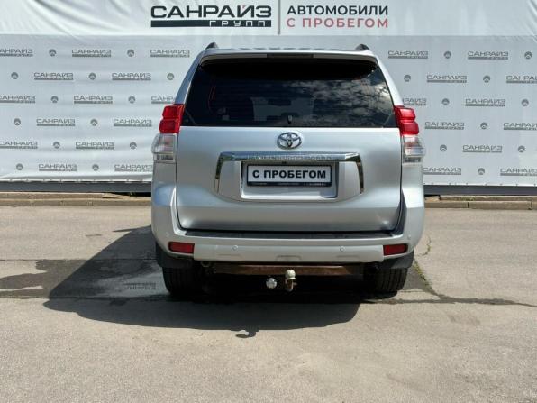 Toyota Land Cruiser Prado 150 Series с пробегом 2011 года, цена 2 199 000 рублей, 327618 км, внедорожник, Автокод Объявления