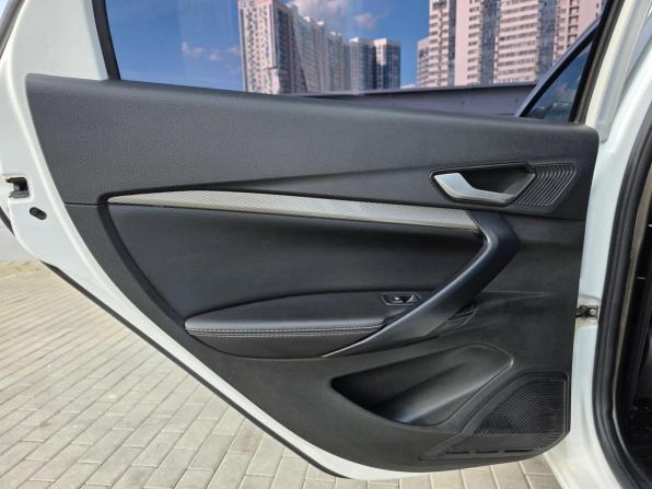 Lada (ВАЗ) Vesta I Рестайлинг (NG) с пробегом 2023 года, цена 1 080 000 рублей, 93000 км, седан, Автокод Объявления