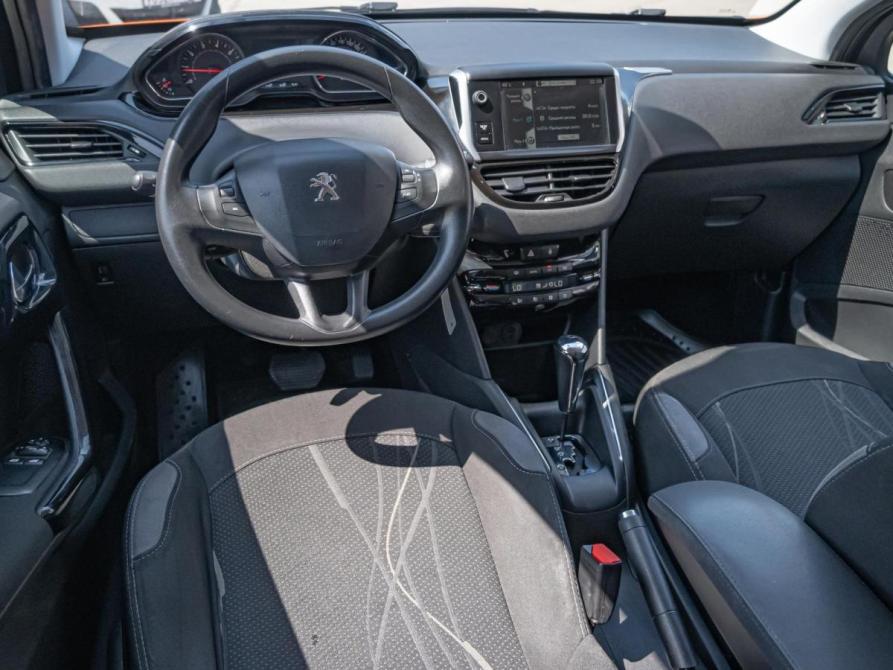 Peugeot 208 I Краснодар  - изображение 6