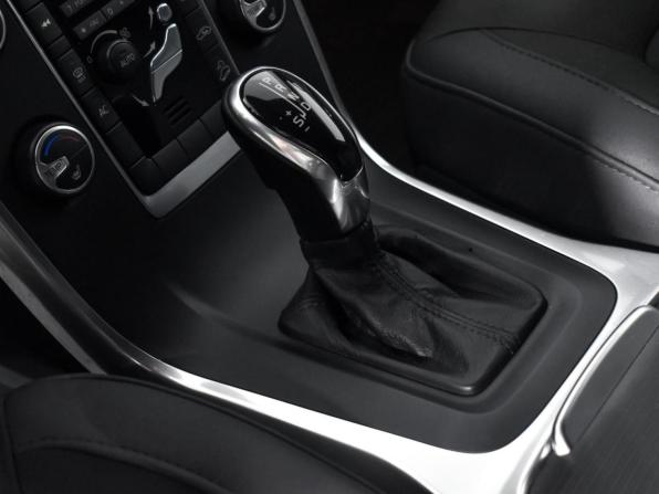 Volvo XC70 II Рестайлинг с пробегом 2014 года, цена 1 519 000 рублей, 308350 км, универсал, Автокод Объявления