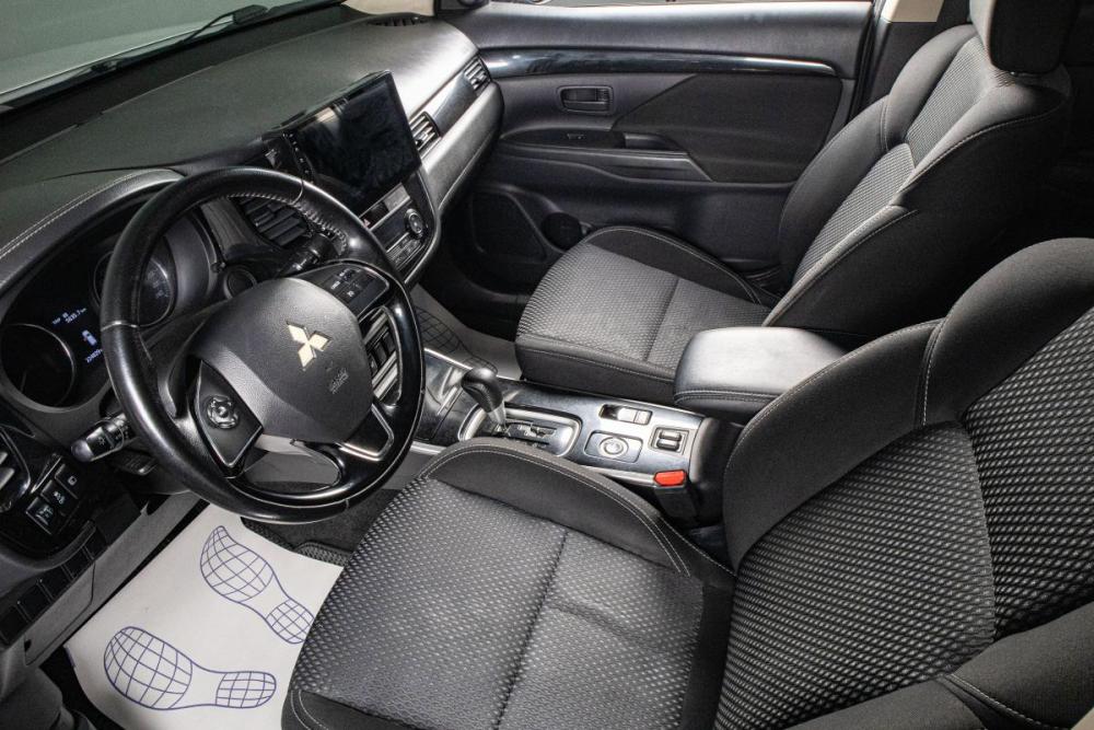 Mitsubishi Outlander III Рестайлинг 3 Сургут  - изображение 9