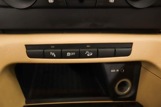 BMW X1 I (E84) с пробегом 2011 года, цена 1 499 000 рублей, 295000 км, внедорожник, Автокод Объявления