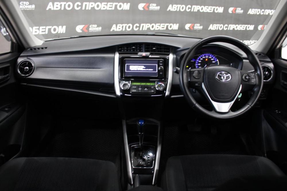Toyota Corolla XI (E160 E170 E180) Рестайлинг 1 Томск  - изображение 8