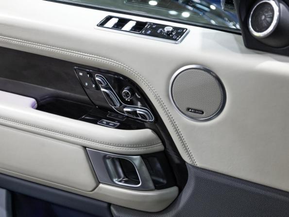 Land Rover Range Rover IV Рестайлинг с пробегом 2019 года, цена 6 850 000 рублей, 119426 км, внедорожник, Автокод Объявления
