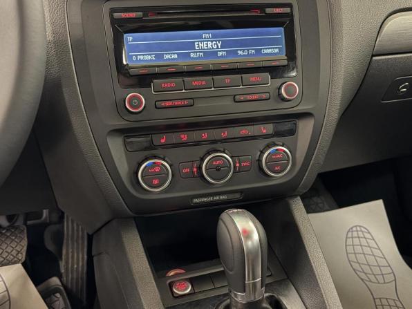 Volkswagen Jetta VI с пробегом 2013 года, цена 649 000 рублей, 138387 км, седан, Автокод Объявления