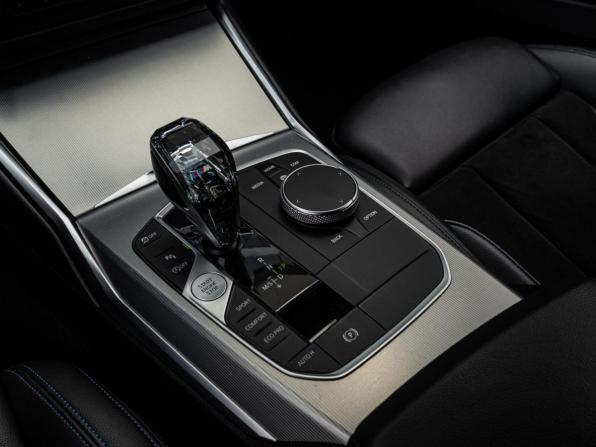 BMW 3 серии VII (G2x) с пробегом 2019 года, цена 3 680 000 рублей, 152607 км, седан, Автокод Объявления