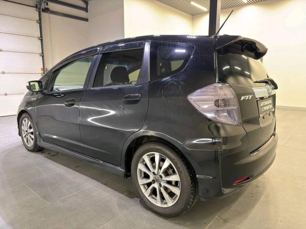 Honda Fit II с пробегом 2012 года, цена 888 000 рублей, 168501 км, хэтчбек, Автокод Объявления