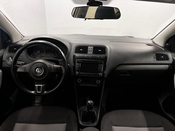 Volkswagen Polo V с пробегом 2014 года, цена 665 000 рублей, 143000 км, седан, Автокод Объявления