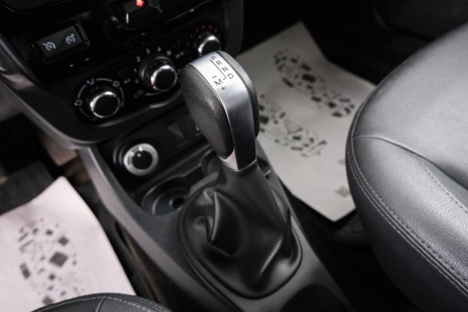 Renault Duster I Рестайлинг с пробегом 2018 года, цена 1 479 000 рублей, 90000 км, внедорожник, Автокод Объявления