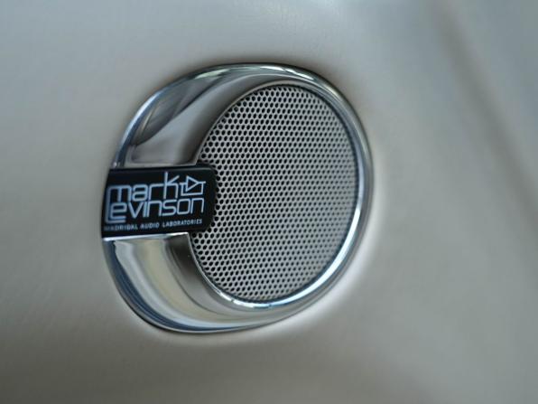 Lexus LX II Рестайлинг с пробегом 2006 года, цена 2 000 000 рублей, 427262 км, внедорожник, Автокод Объявления