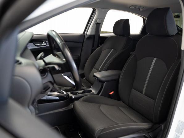 Kia Cerato IV с пробегом 2019 года, цена 1 890 000 рублей, 128435 км, седан, Автокод Объявления