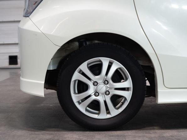 Honda Freed I Рестайлинг с пробегом 2012 года, цена 1 230 000 рублей, 103734 км, компактвэн, Автокод Объявления