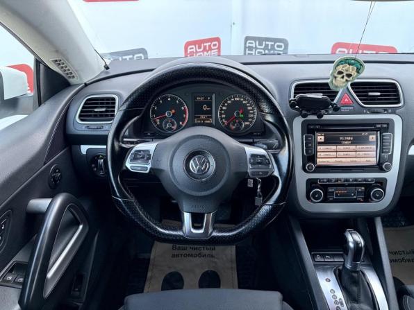 Volkswagen Scirocco III с пробегом 2011 года, цена 839 990 рублей, 227117 км, хэтчбек, Автокод Объявления