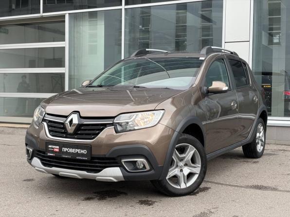 Renault Sandero II Рестайлинг с пробегом 2021 года, цена 1 395 000 рублей, 50146 км, хэтчбек, Автокод Объявления