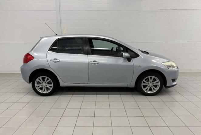 Toyota Auris I с пробегом 2008 года, цена 530 000 рублей, 299458 км, хэтчбек, Автокод Объявления