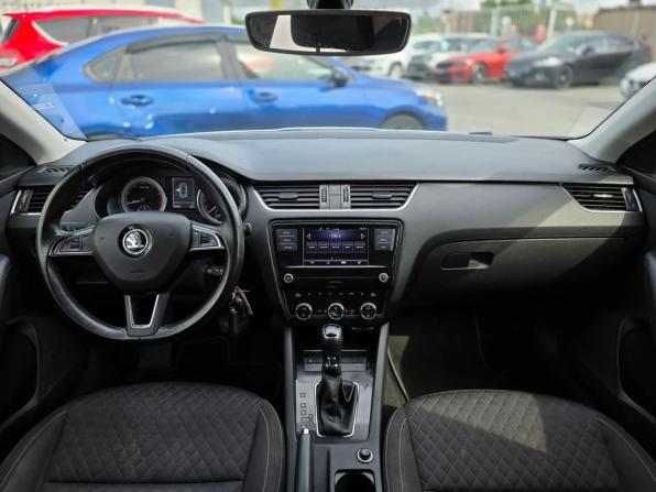 Skoda Octavia III (A7) Рестайлинг с пробегом 2017 года, цена 1 620 000 рублей, 169002 км, лифтбек, Автокод Объявления