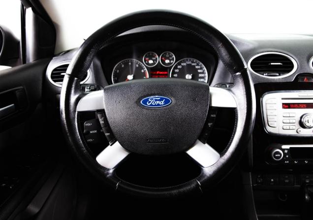 Ford Focus II с пробегом 2007 года, цена 599 000 рублей, 250150 км, седан, Автокод Объявления