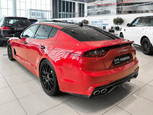 Kia Stinger I с пробегом 2018 года, цена 2 250 000 рублей, 124283 км, лифтбек, Автокод Объявления