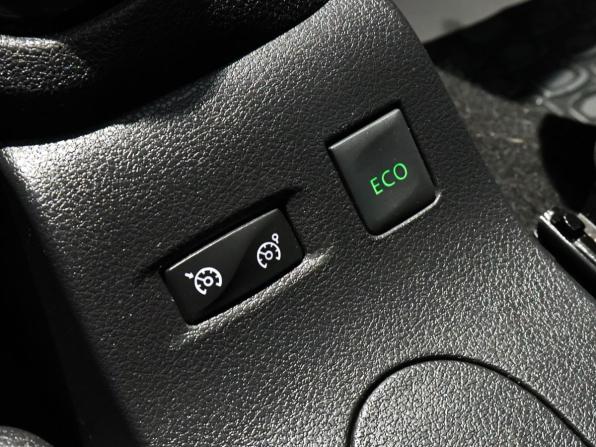 Renault Kaptur I с пробегом 2017 года, цена 1 380 000 рублей, 161575 км, внедорожник, Автокод Объявления